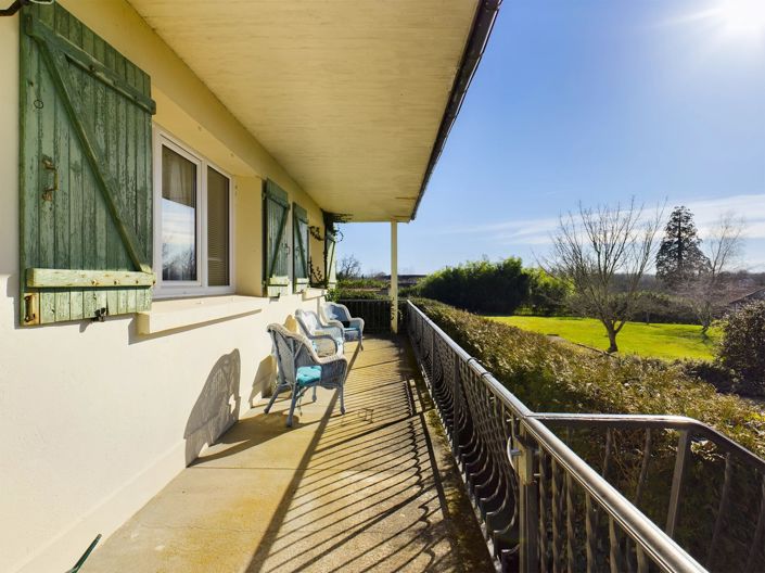 Image No.15-Maison de 9 chambres à vendre à Civray