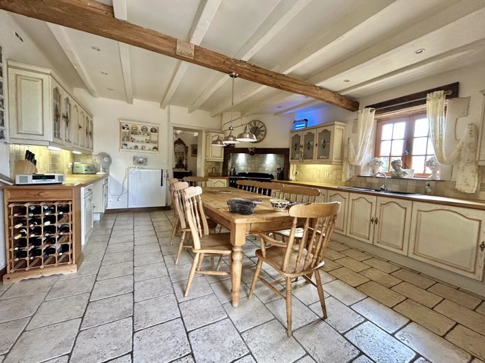 Image No.7-Maison de 9 chambres à vendre à Civray