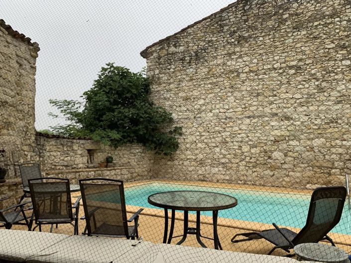 Image No.2-6 Bed House for sale