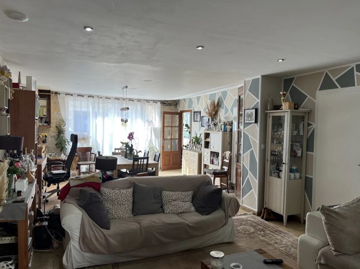 Image No.7-5 Bed Village House for sale