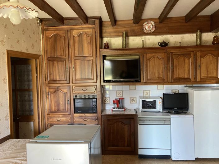 Image No.3-Ferme de 2 chambres à vendre à Ginouillac