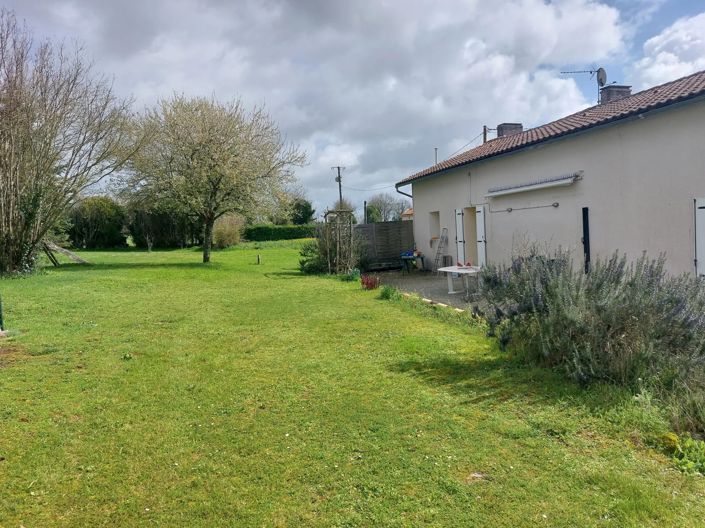 Image No.15-Maison de 3 chambres à vendre à Deux-Sevres