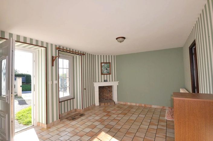 Image No.3-3 Bed House for sale