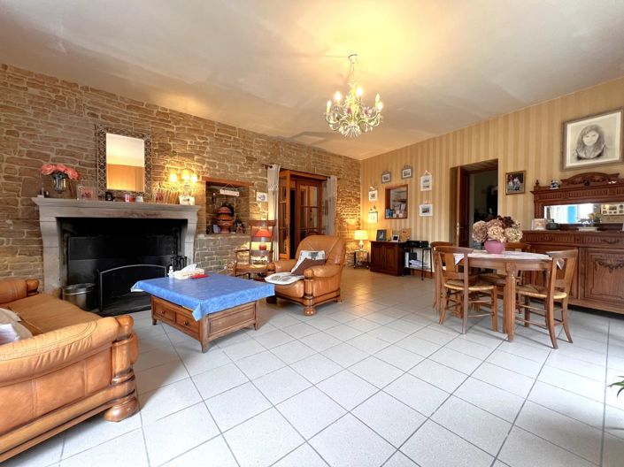 Image No.4-5 Bed House for sale