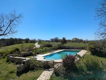 a2df9df140ce1f87713cd31031e934421617539fb7409