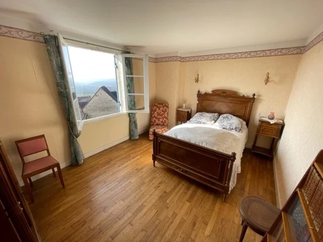 Image No.5-5 Bed House for sale