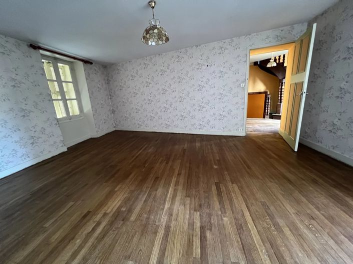 Image No.11-Maison de village de 7 chambres à vendre à Magnac-Laval