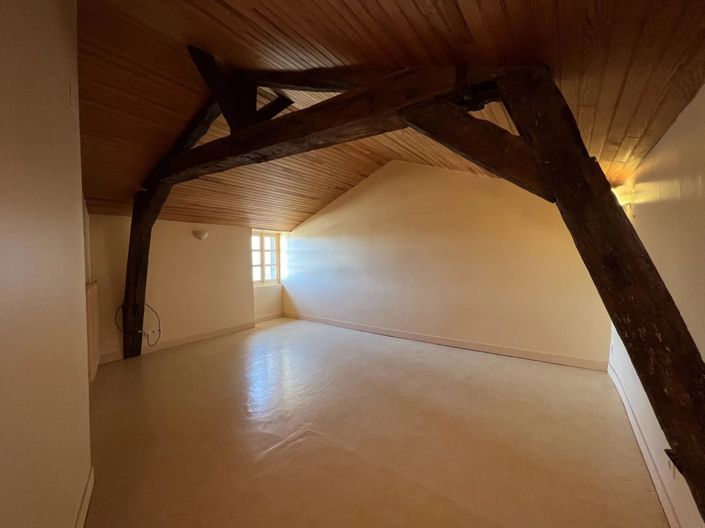 Image No.13-Maison de village de 7 chambres à vendre à Magnac-Laval