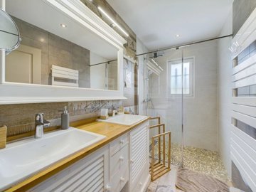 6b3d50cef143a178177662f5a3269da0a32e5bc404200