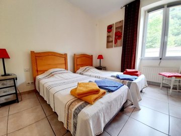 0f85a1470c7e9e85e834acfbdcf7f0f779faf39f44326