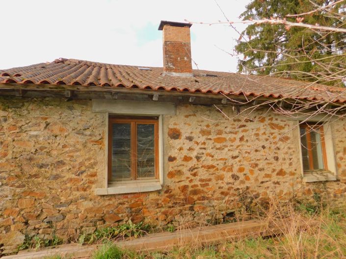 Image No.12-7 Bed House for sale