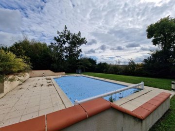 8a0d623a3b9a344a2998169169fc74bb83af610689192