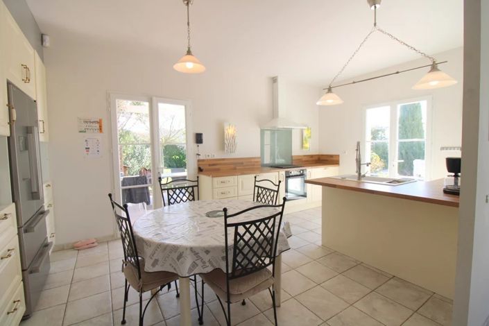 Image No.3-Maison de village de 7 chambres à vendre à Jarnac-Champagne