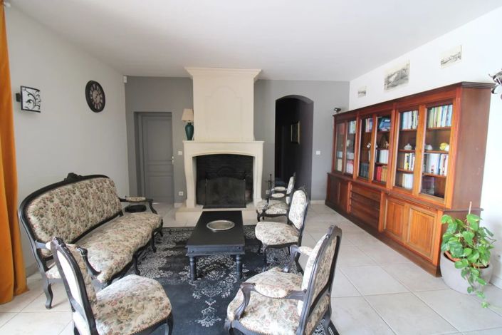 Image No.4-Maison de village de 7 chambres à vendre à Jarnac-Champagne