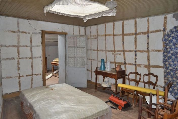 Image No.11-4 Bed House for sale