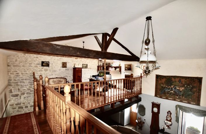 Image No.7-Maison de village de 7 chambres à vendre à Villefagnan