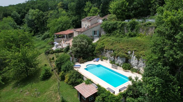 Image No.2-5 Bed House for sale