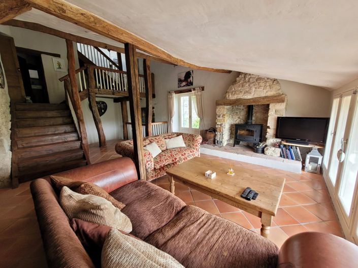 Image No.6-5 Bed House for sale