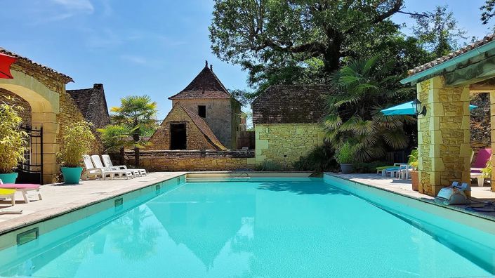 Image No.2-Maison de 10 chambres à vendre à Le Bugue