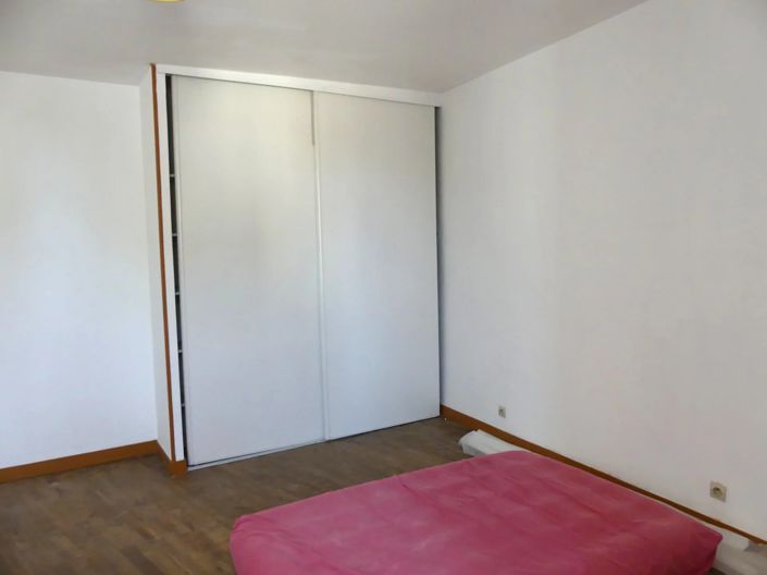 Image No.12-Maison de 3 chambres à vendre à Chef-Boutonne