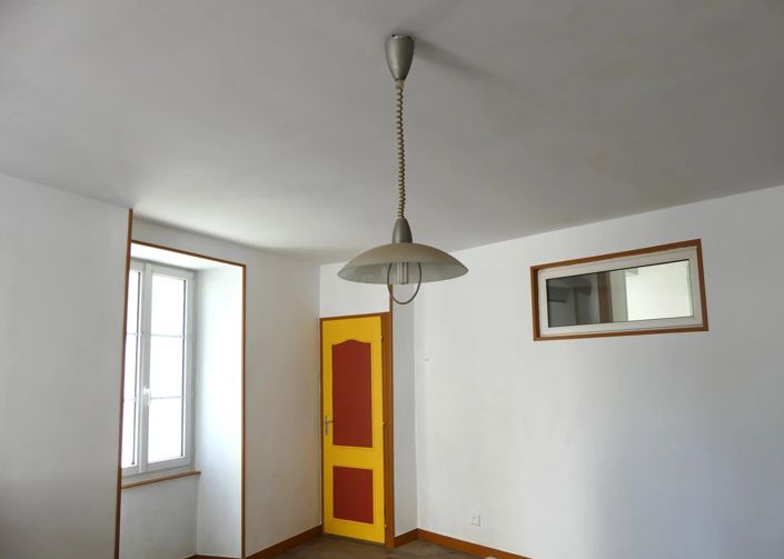 Image No.6-Maison de 3 chambres à vendre à Chef-Boutonne