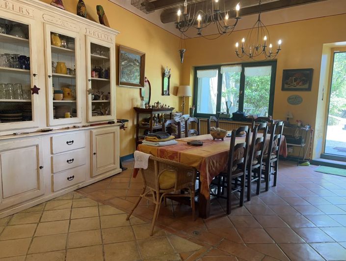 Image No.5-Maison de 9 chambres à vendre à Lourmarin