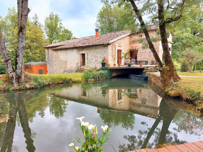 Image No.2-Maison de 2 chambres à vendre à Cordes-sur-Ciel