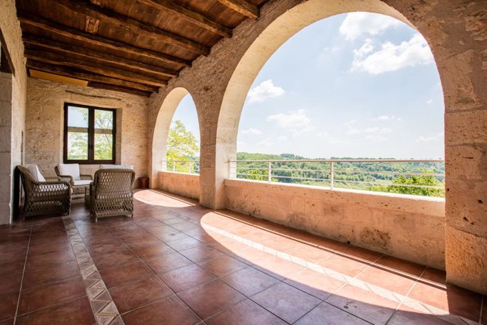 Image No.4-6 Bed House for sale