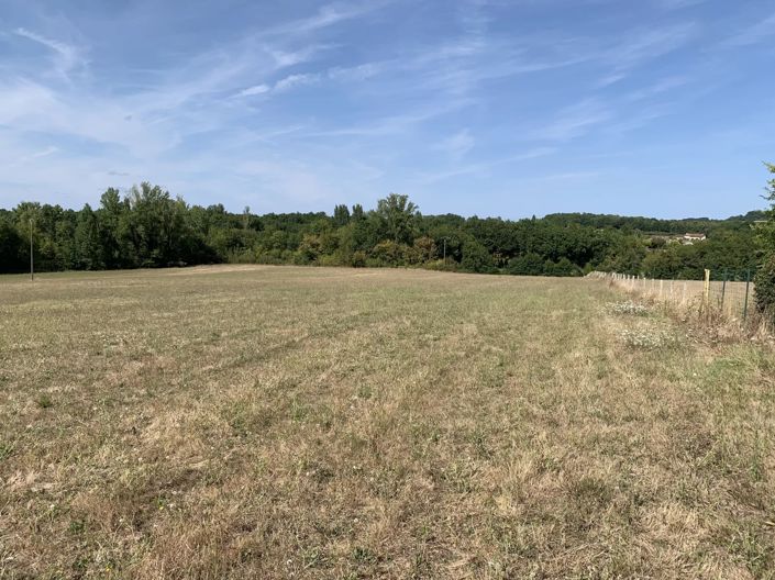 Image No.11-2 Bed House for sale