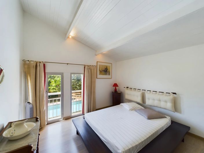 Image No.11-Maison de village de 8 chambres à vendre à Laroque-Timbaut