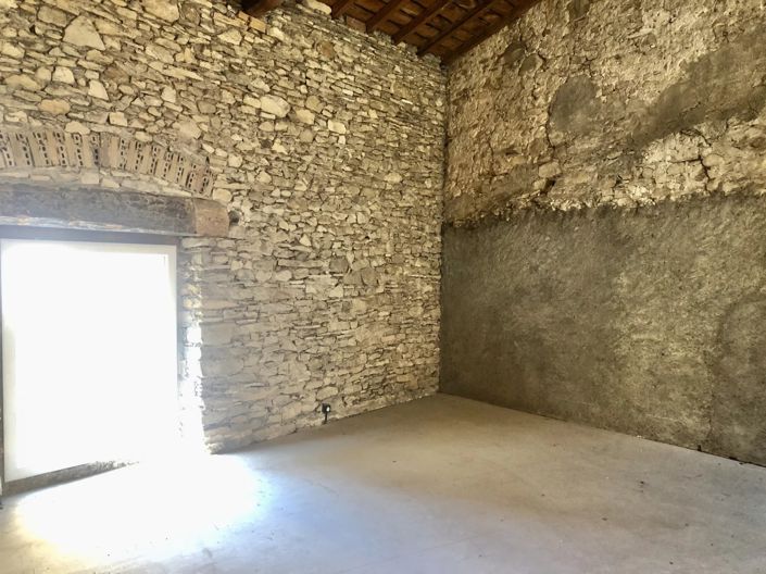 Image No.13-6 Bed House for sale