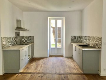 bb6f5028ee22238a7ce4b908e325d7ca9db71d934c192