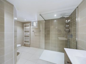 81e61cbb8872236301e4766a0290b794ce82a0c0f7200