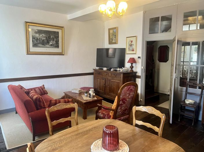 Image No.7-3 Bed House for sale