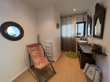 5c59b8233dd67f44b4e14c5760a7c47ec98277429b192