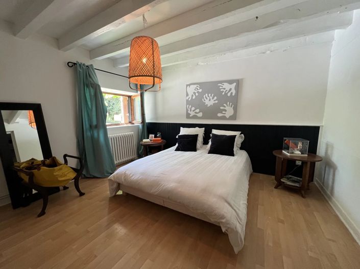 Image No.6-3 Bed Farmhouse for sale