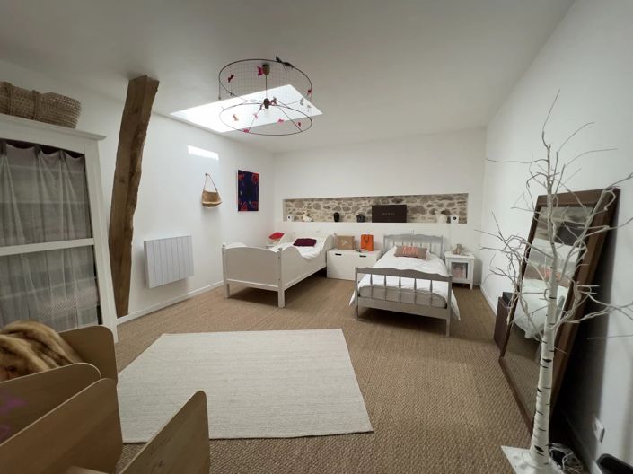 Image No.9-3 Bed Farmhouse for sale