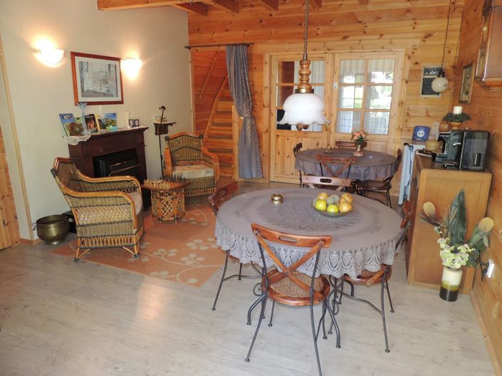 Image No.5-5 Bed Chalet for sale