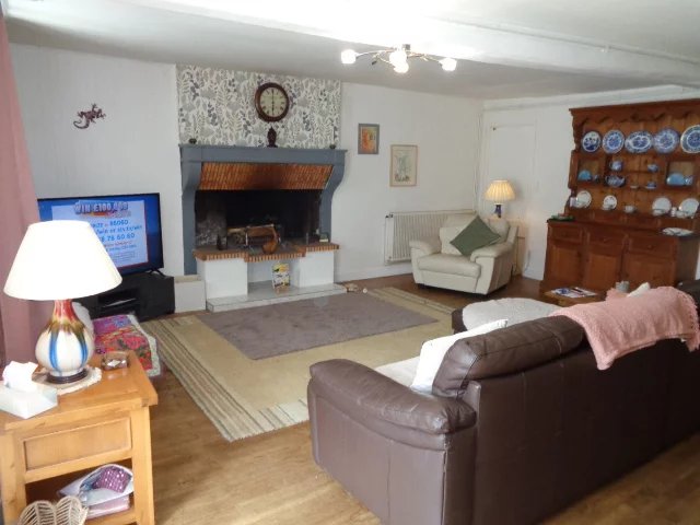 Image No.3-Maison de 3 chambres à vendre à Chef-Boutonne