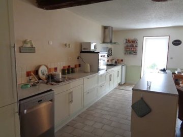 67ff81536c91e2d6a06f140383067e04caec1af2ec640