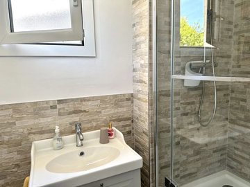 ce1be283b0170e91b53bab74bb40d5e9805de2a014192