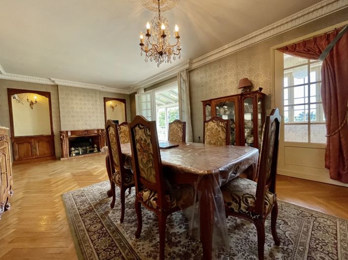 Image No.5-4 Bed House for sale