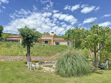 3da0146e471d3e7114358f03a44b6a2e698d7c406c192