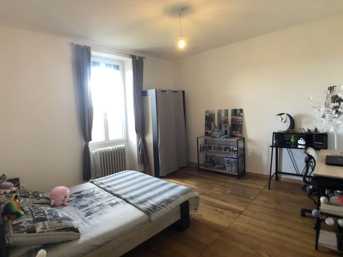 Image No.8-Maison de village de 6 chambres à vendre à Le Dorat