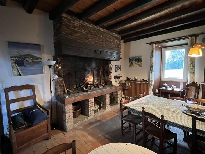 Image No.2-Ferme de 5 chambres à vendre à Montemboeuf