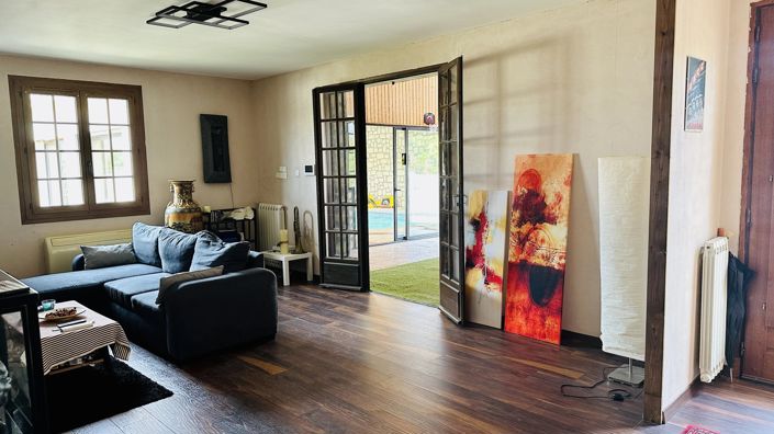 Image No.3-3 Bed House for sale