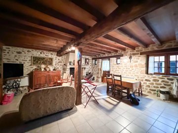 c045aeb00d40d236f2a703df989211ff0671436bf2192