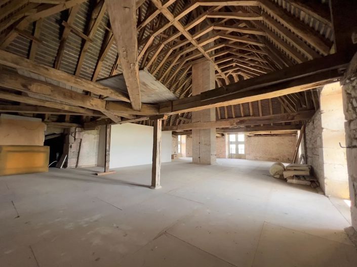 Image No.11-4 Bed House for sale