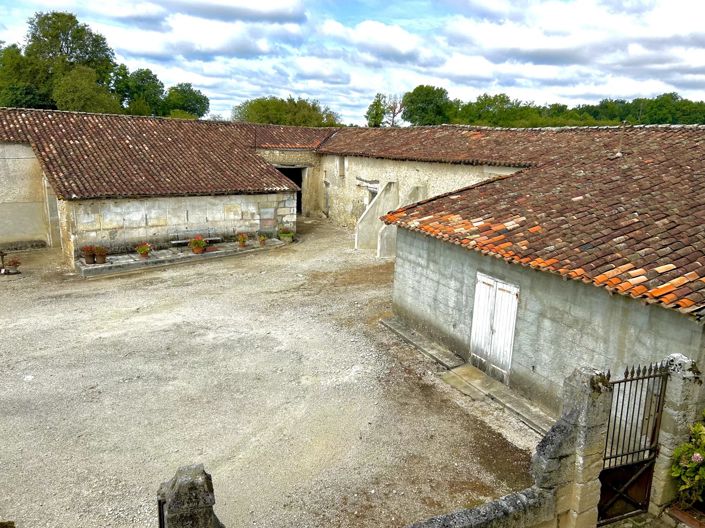 Image No.10-Maison de 6 chambres à vendre à Villebois-Lavalette