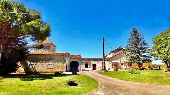 Image No.6-Maison de 6 chambres à vendre à Villebois-Lavalette